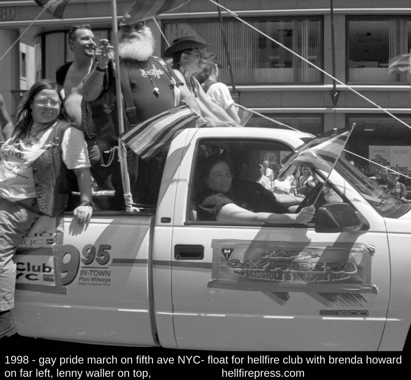 1998 NY gay pride march 1998 Efrain John Gonzalez 1